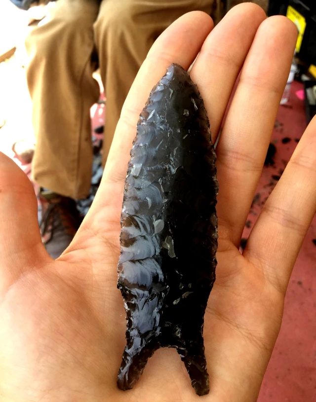 Finished obsidian arrowpoint